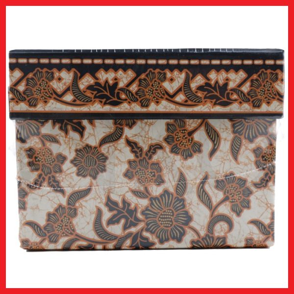 ginee_20260910152444130_7601399119.jpg KIKY TISSUE BOX PERSEGI B BLEDAK ASTER