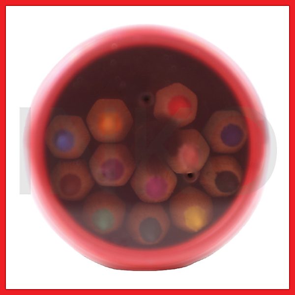ginee_20260914162646780_2317009585.jpg FABER CASTELL WATERCOLOUR PENCILS IN ROUND TIN 12L